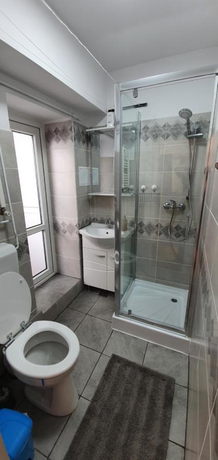 Patria Studio Bucharest Luaran gambar